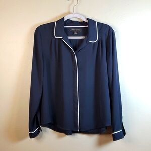 Banana Republic women's navy blue pj blouse, so nice! Size petite small
